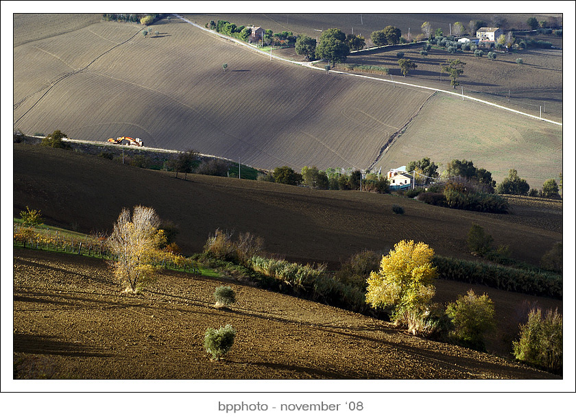 ...campi e strade...