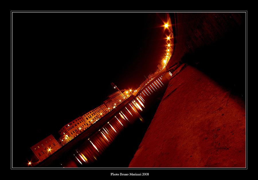 Ma chi l'ha detto che a Pisa � torta solo la torre!!
