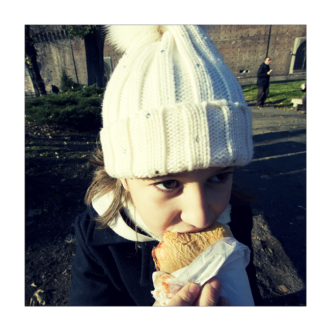 ....panino con salsiccia.....