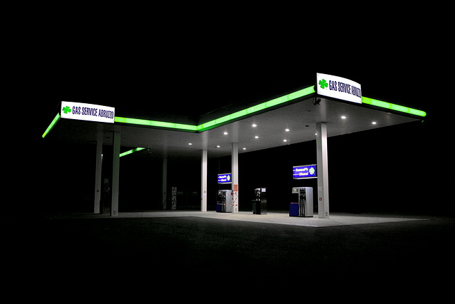 Gas station VI