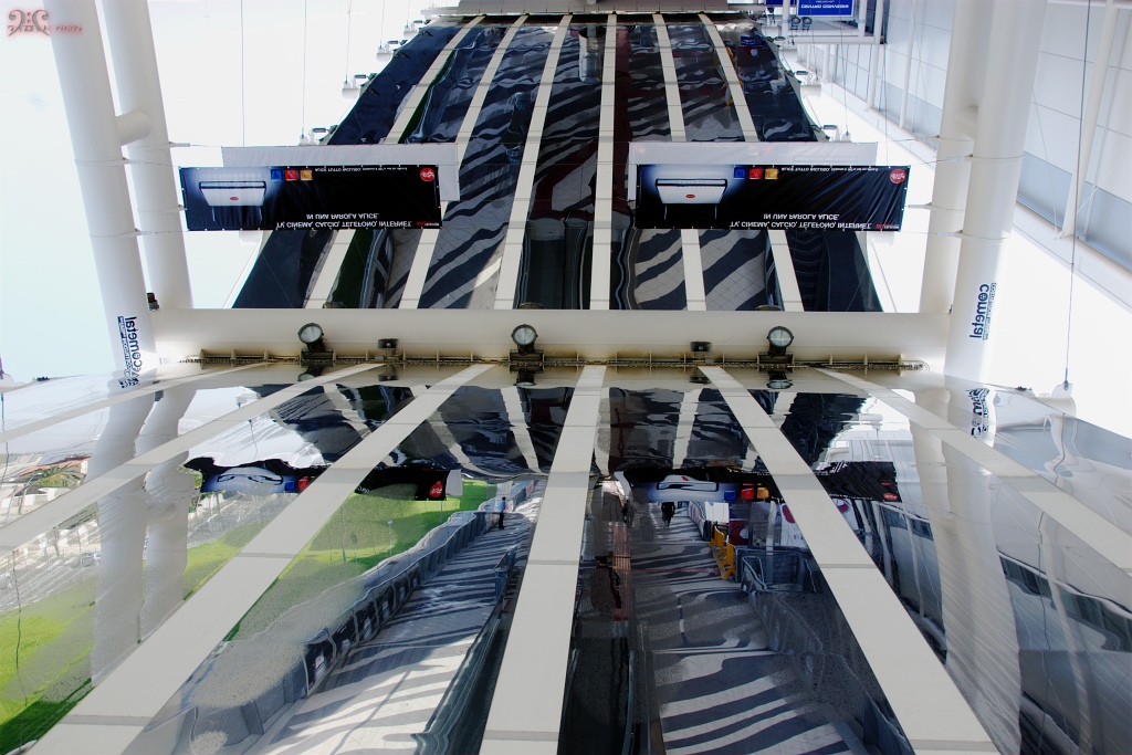 Fiera Di Roma Riflessa