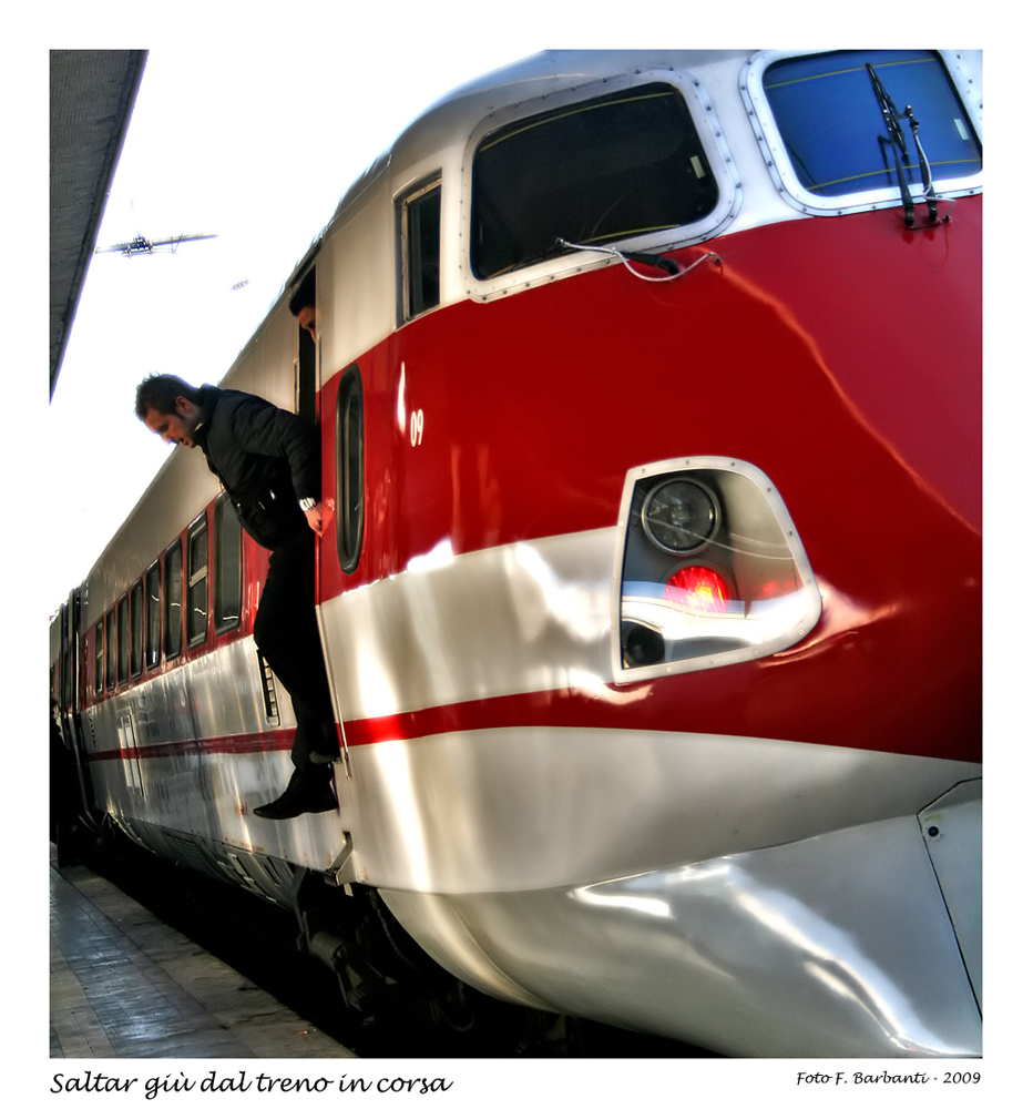 Saltare dal treno in corsa