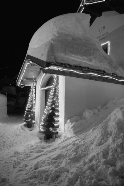 snow chronicles: ice church