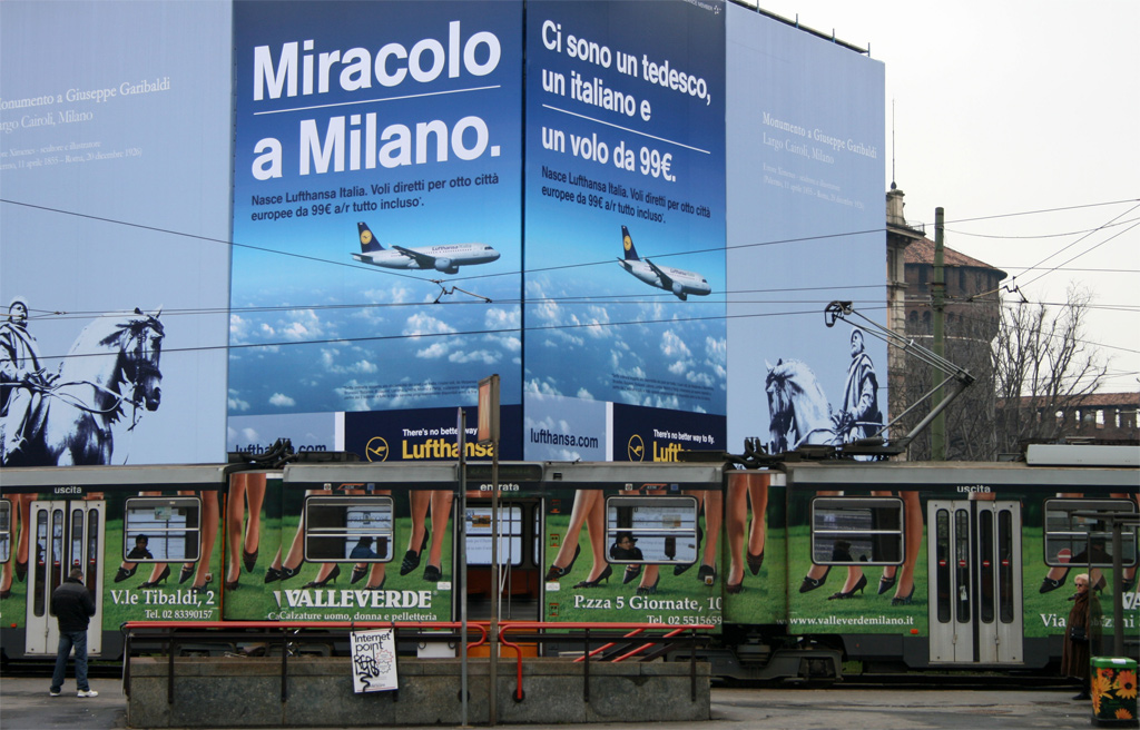 Milano, Piazza Cairoli
