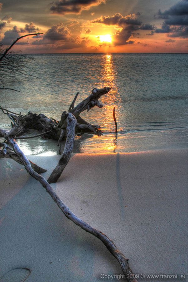 MALDIVIAN SUNSET