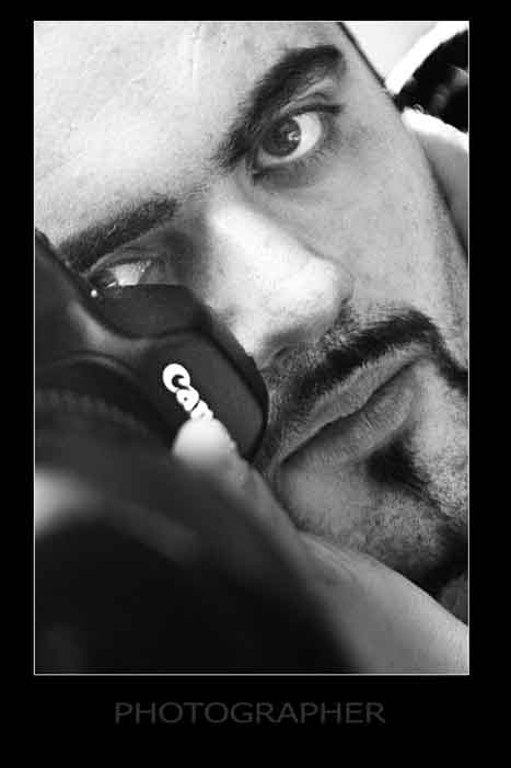 ritratto di ancora un altro fotografo fatto dallo stesso fotografo di prima