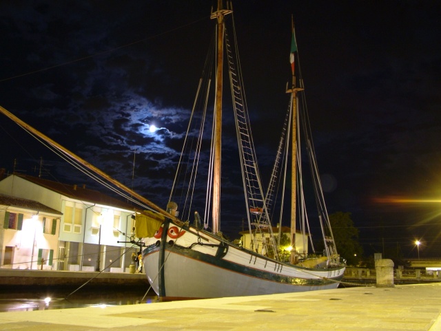 Cesenatico - Il canale dopo la pioggia