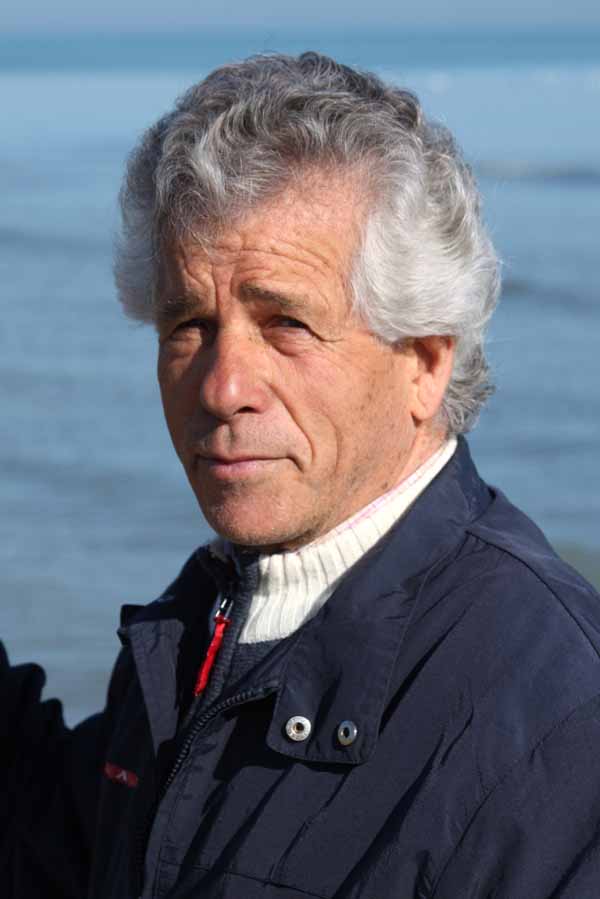 ...... pescatore conosciuto al mare