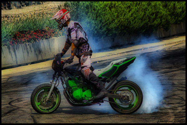 motocross in hdr
