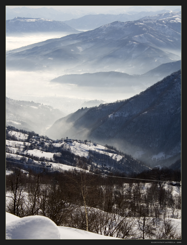 Nebbia o nuvole basse in valle?