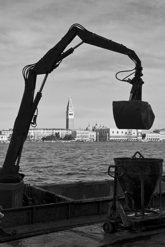 Rebuilding S. Marco (ostregheta!)