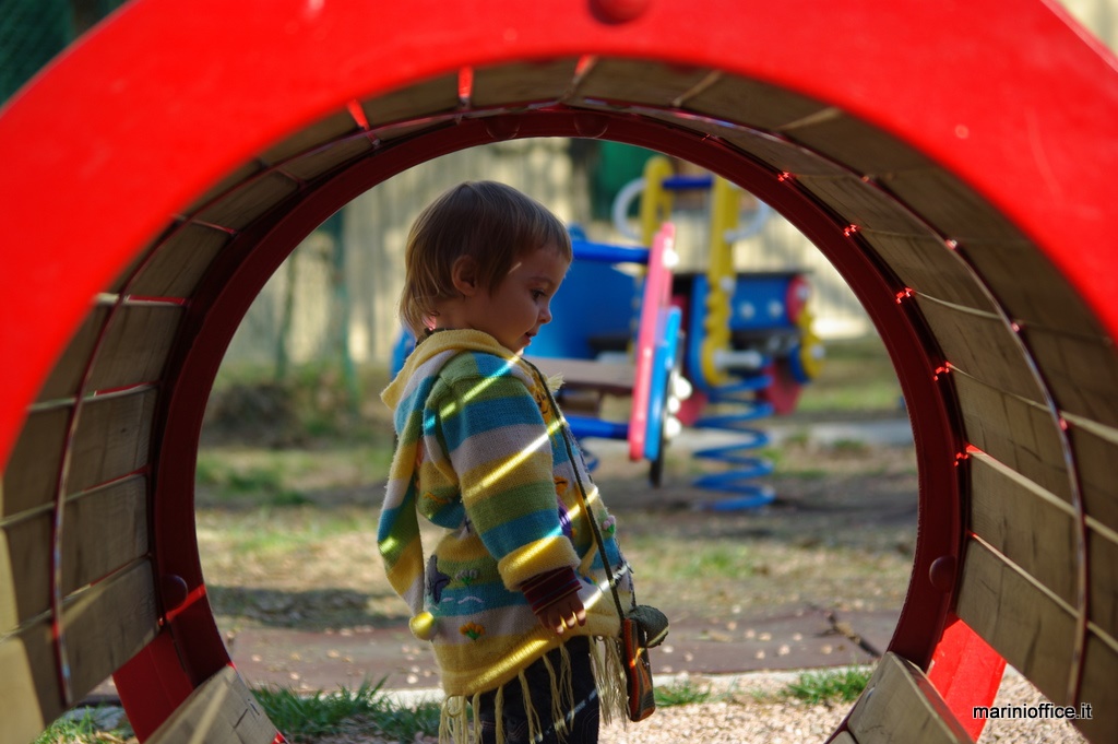 Ga�a nel parco giochi