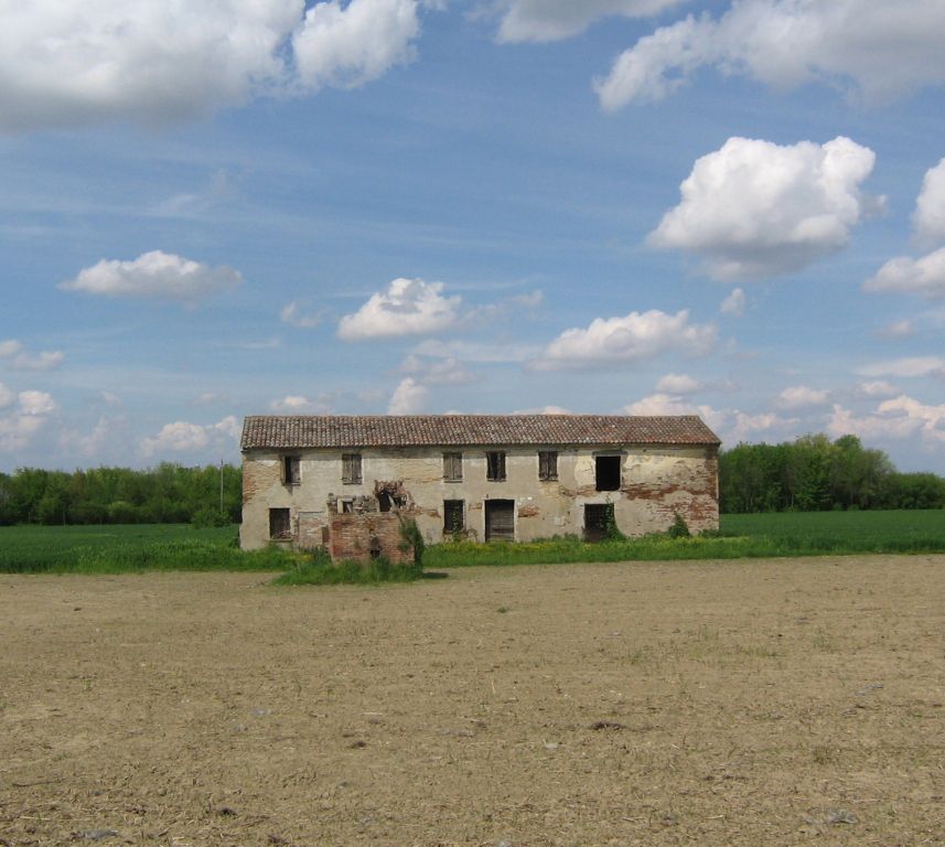 casa abbandonata nel mio paesello