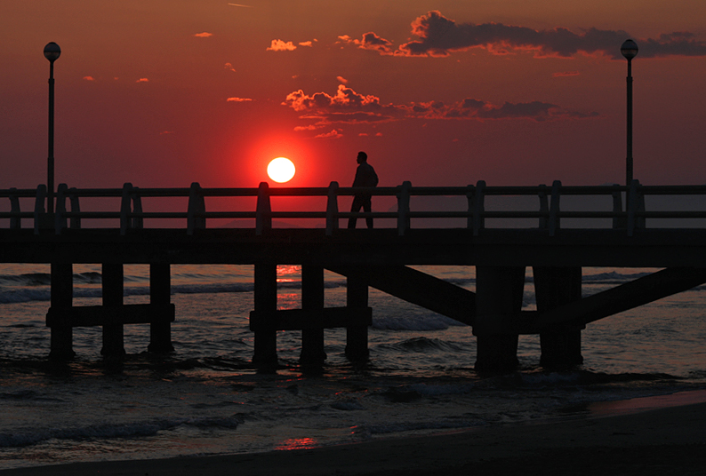 Camminando nel tramonto