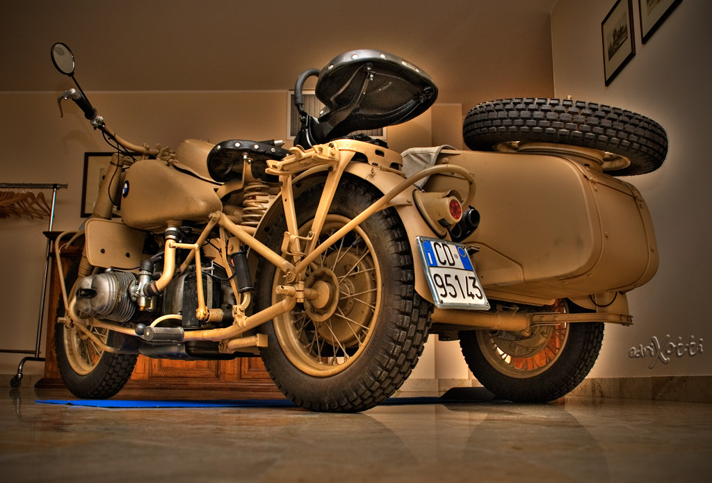BMW epoca 5 HDR