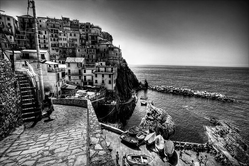 Manarola B&W
