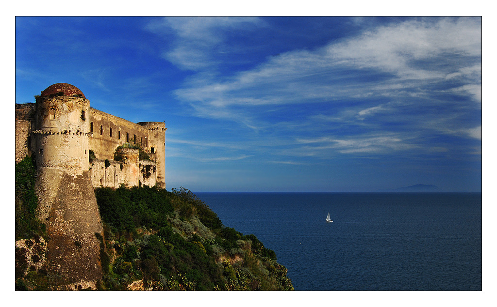 il castello sul promontorio