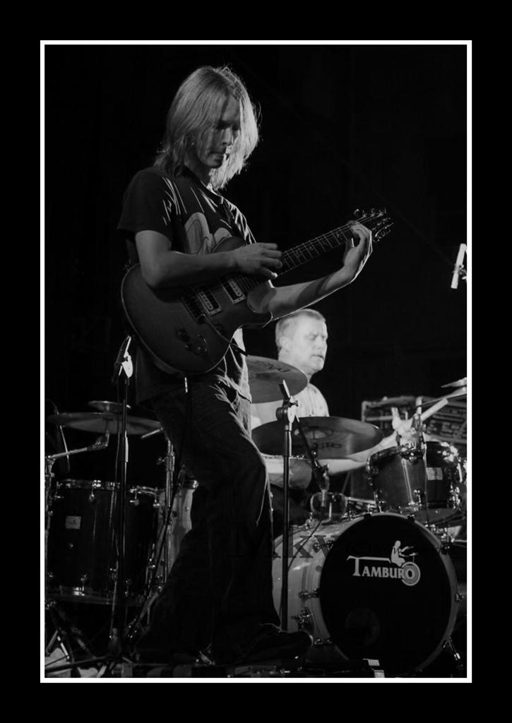 Carl Palmer Band: Paul Bielatowicz