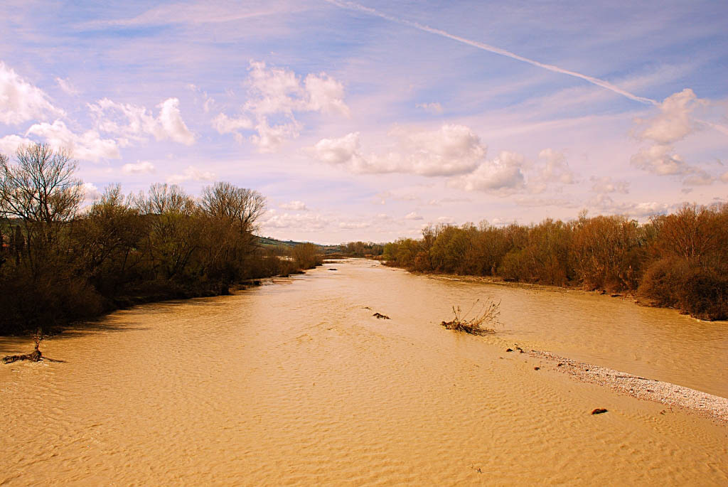 fiume in piena