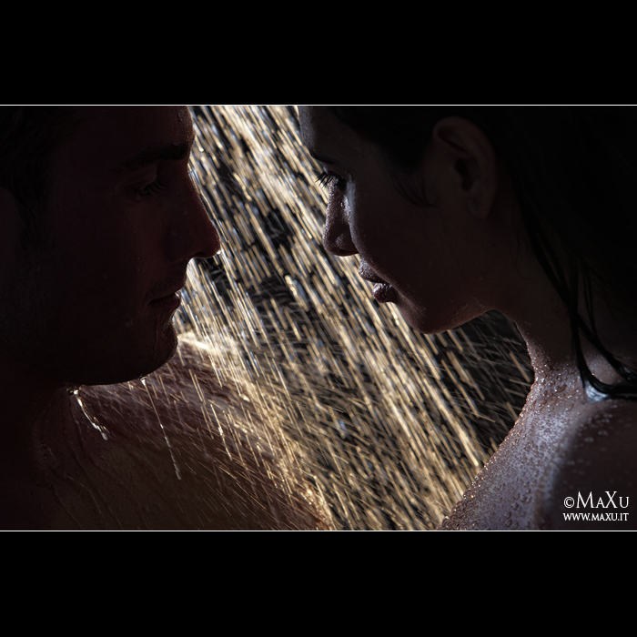 Una doccia per due...