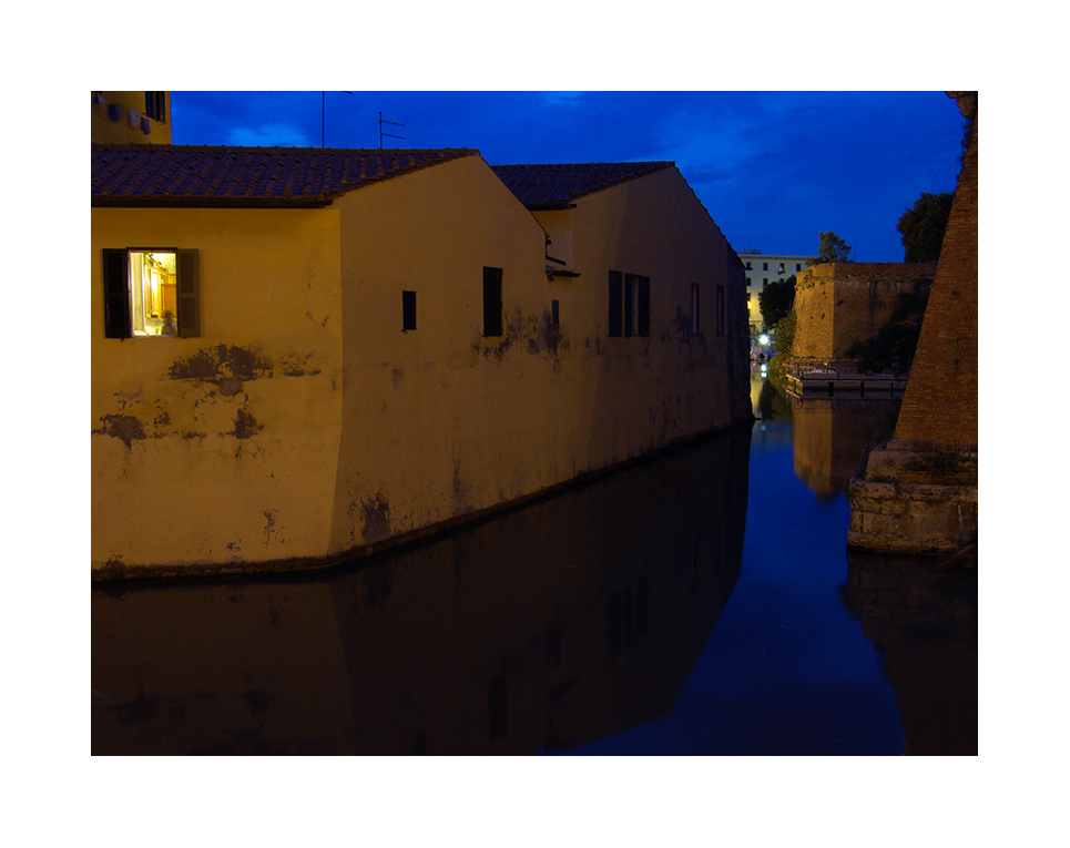 40�33'16.23''N  10�18'33.71'' E