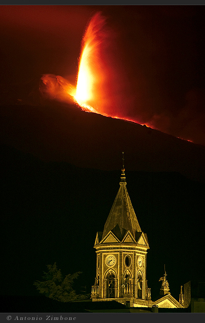 Il Diavolo e l'Acqua Santa