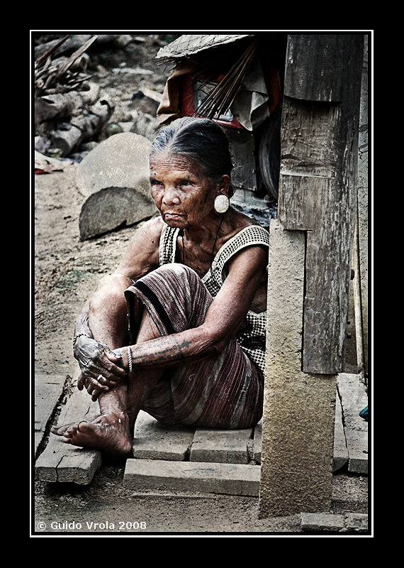 Anziana di etnia Hmong