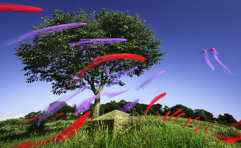 Two lovers and the monolith of the souls