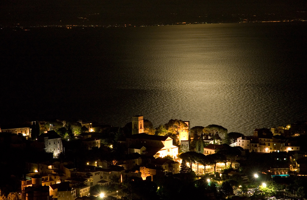 Ravello by night..
