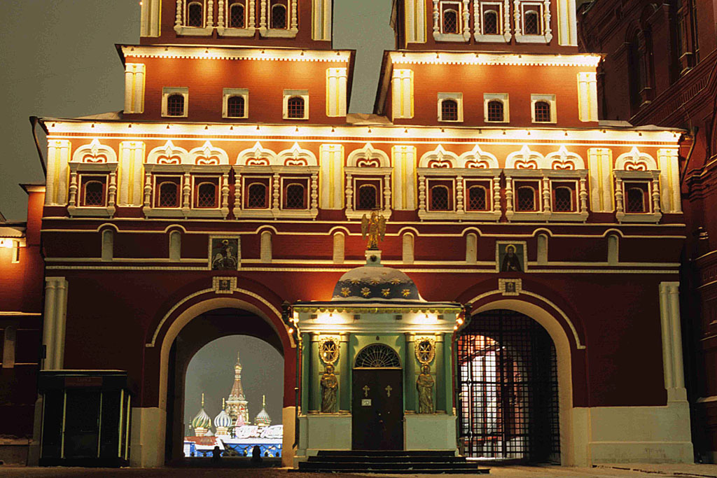 porta sulla piazza rossa