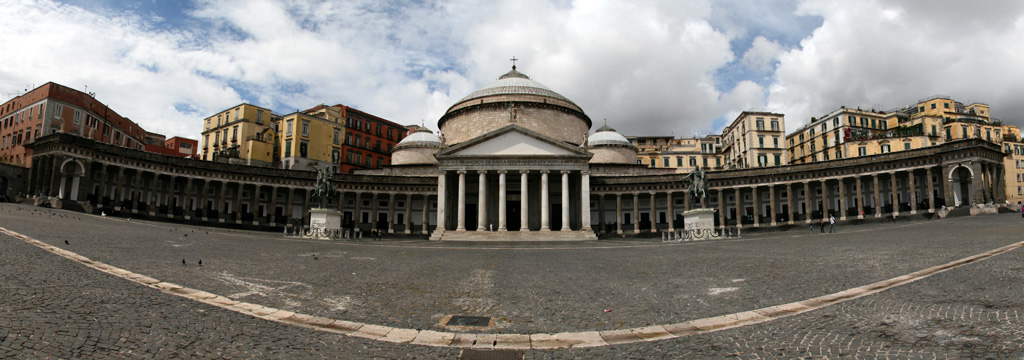 Piazza del plebiscito