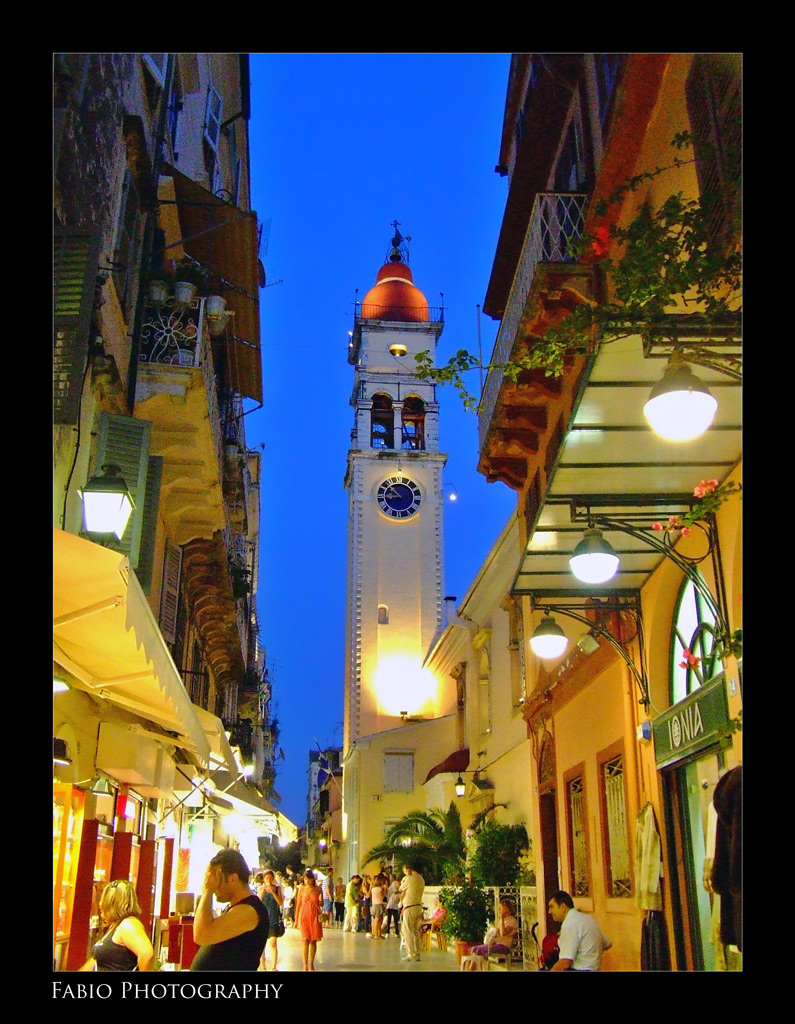Per le strade di Kerkira (Corfu-Grecia)
