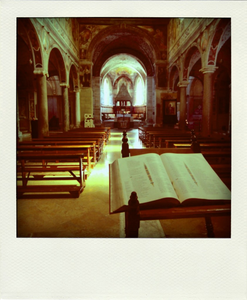 Chiesa retr�