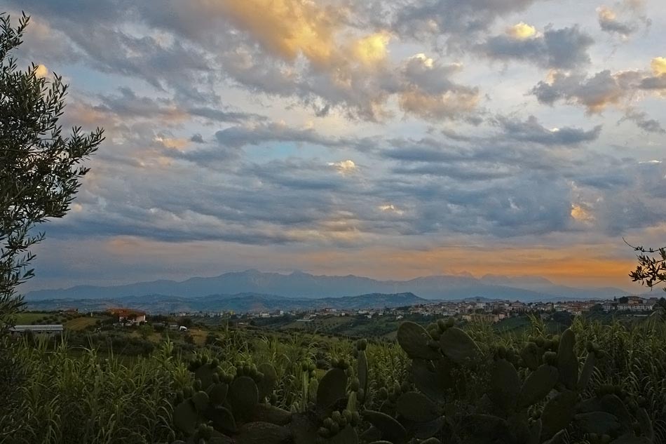 veduta da Mosciano (AP) del Gran Sasso