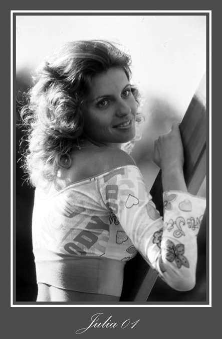 Julia01