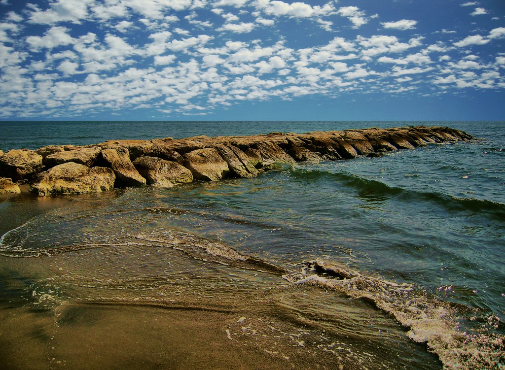 Spiaggia a settembre - lido di Latina