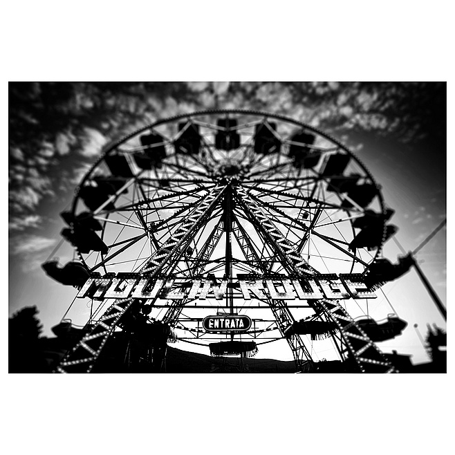 Under an incredible sky