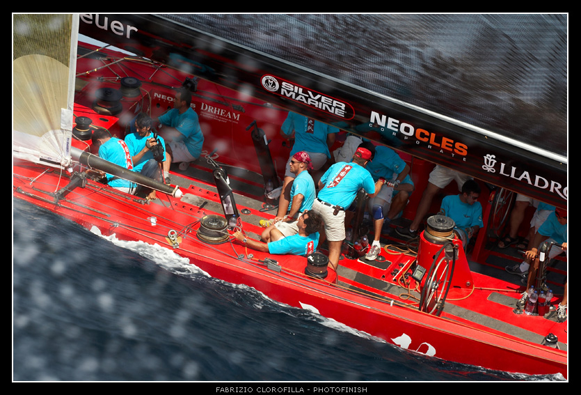 CHina Team.... imbarca acqua!