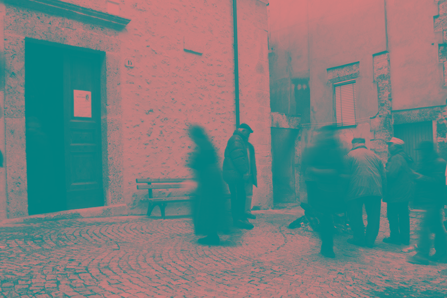 ore 10, Santa Messa...