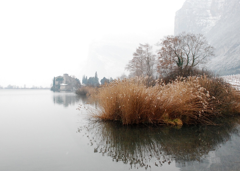 Neve sul lago di Toblino