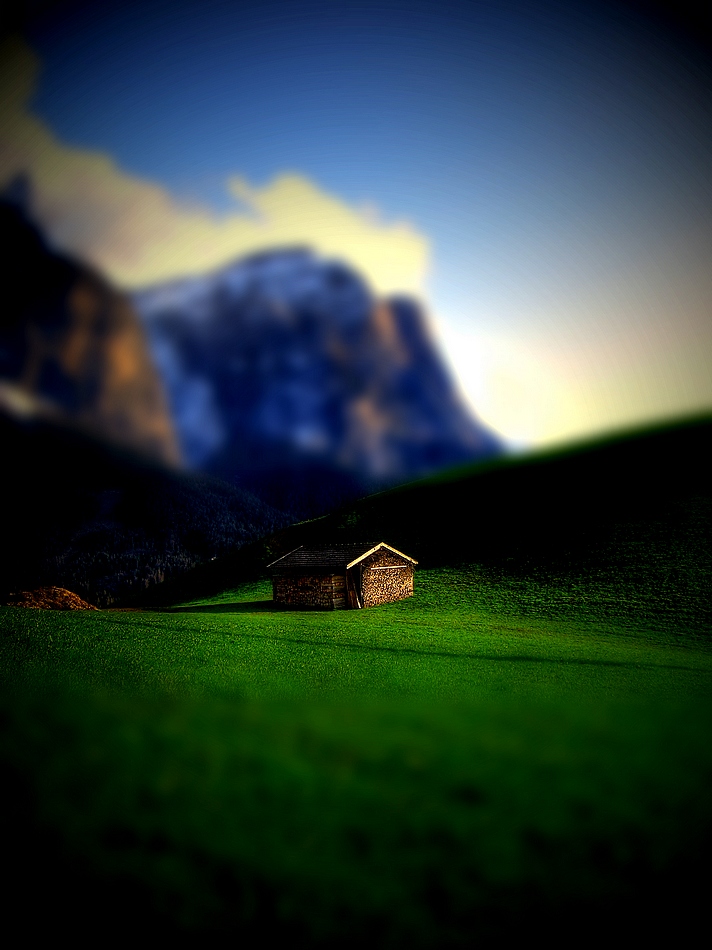 c'era una piccola casetta. ...