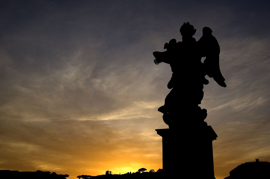 salvaci dalle tenebre...