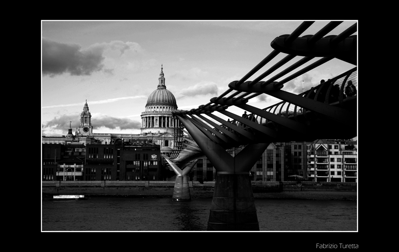 Millennium Bridge e St. Paul's