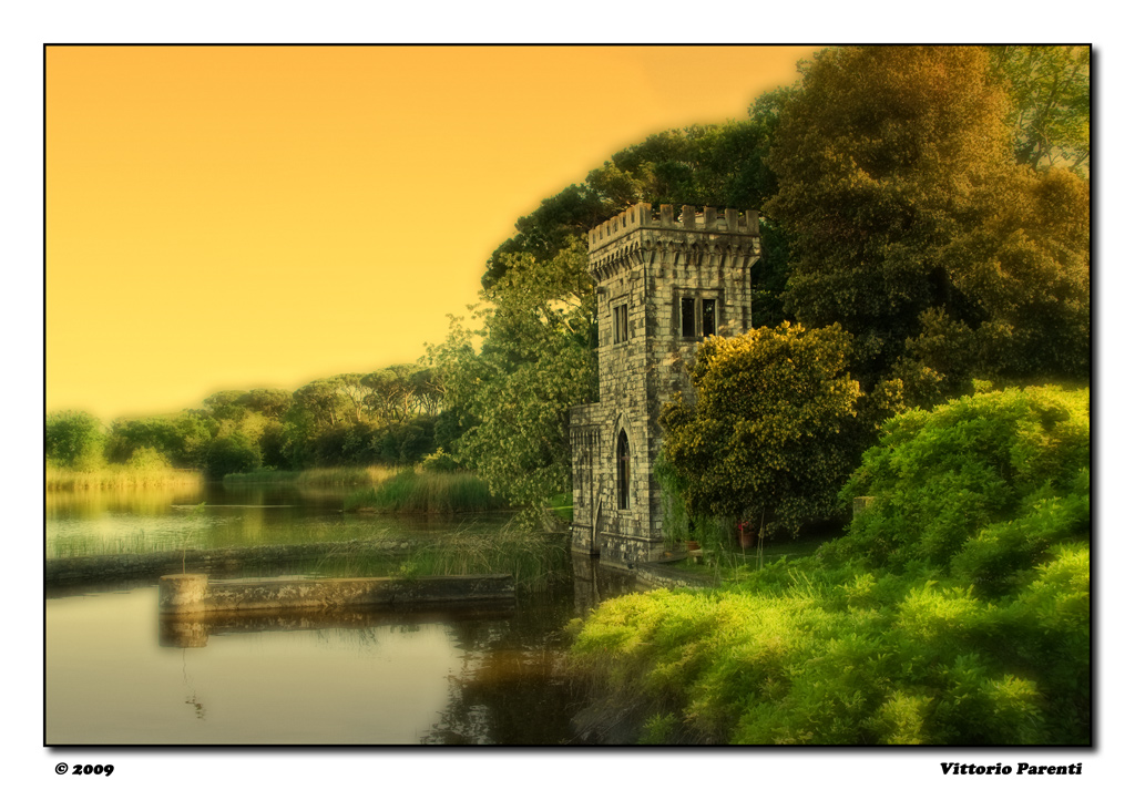 TRAMONTO SUL CASTELLO