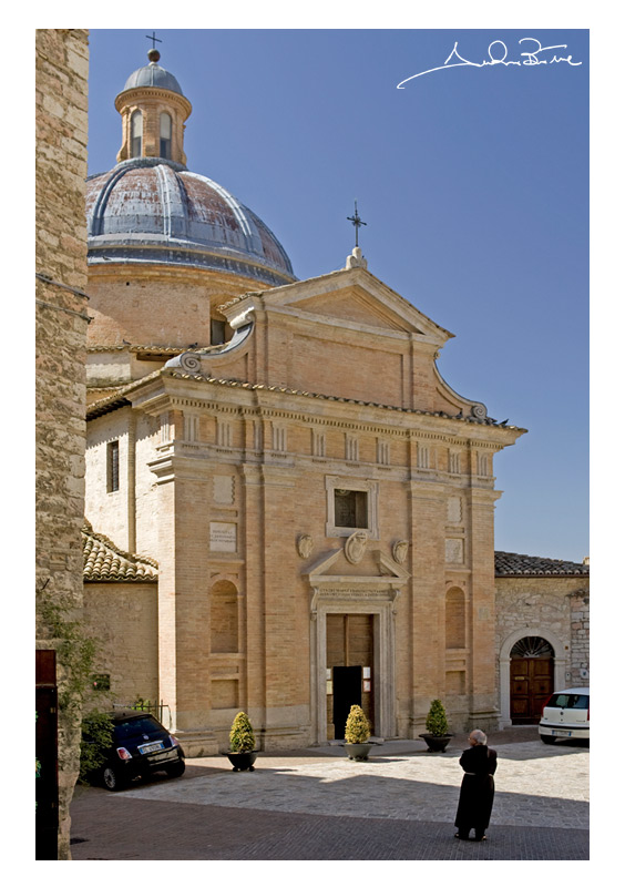 Tra il bene e il male