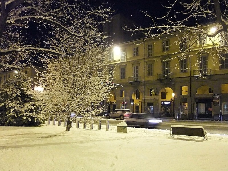 Pinerolo,stamattina presto dopo la nevicata