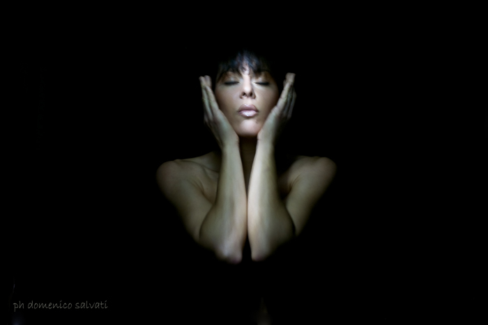 Esperimenti di emersione...anche un solo bacio...