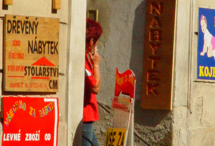 Queens waiting for ...