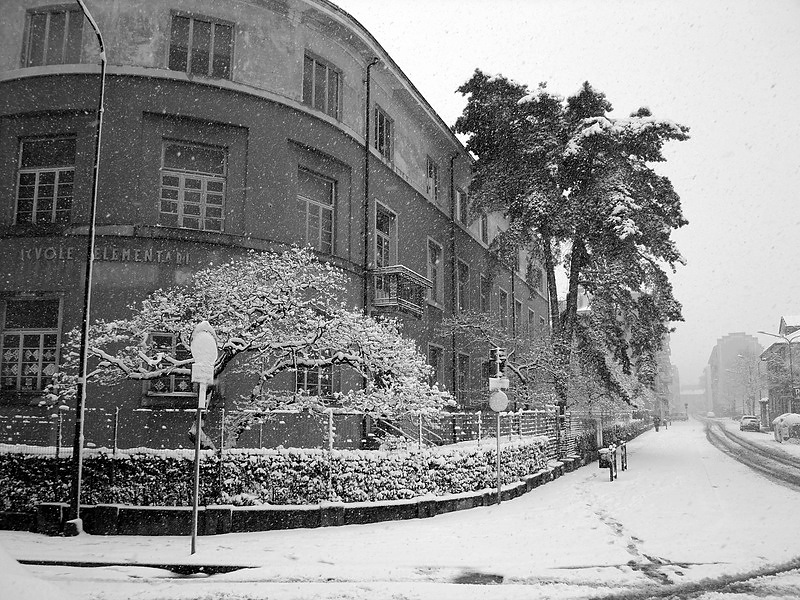 La mia ex scuola in Inverno