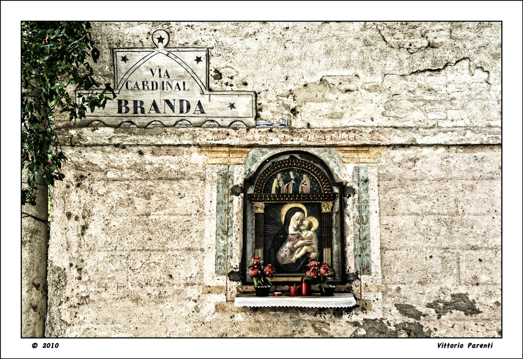 VICOLO DEL CARDINALE